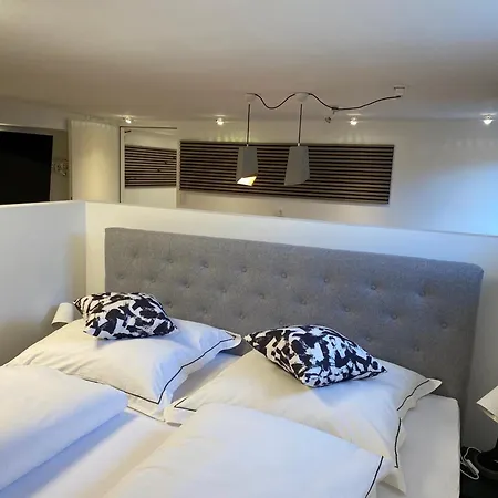 Apartment Schonauerhof- Urlaub Im Grunen Aber Doch In Der Stadt